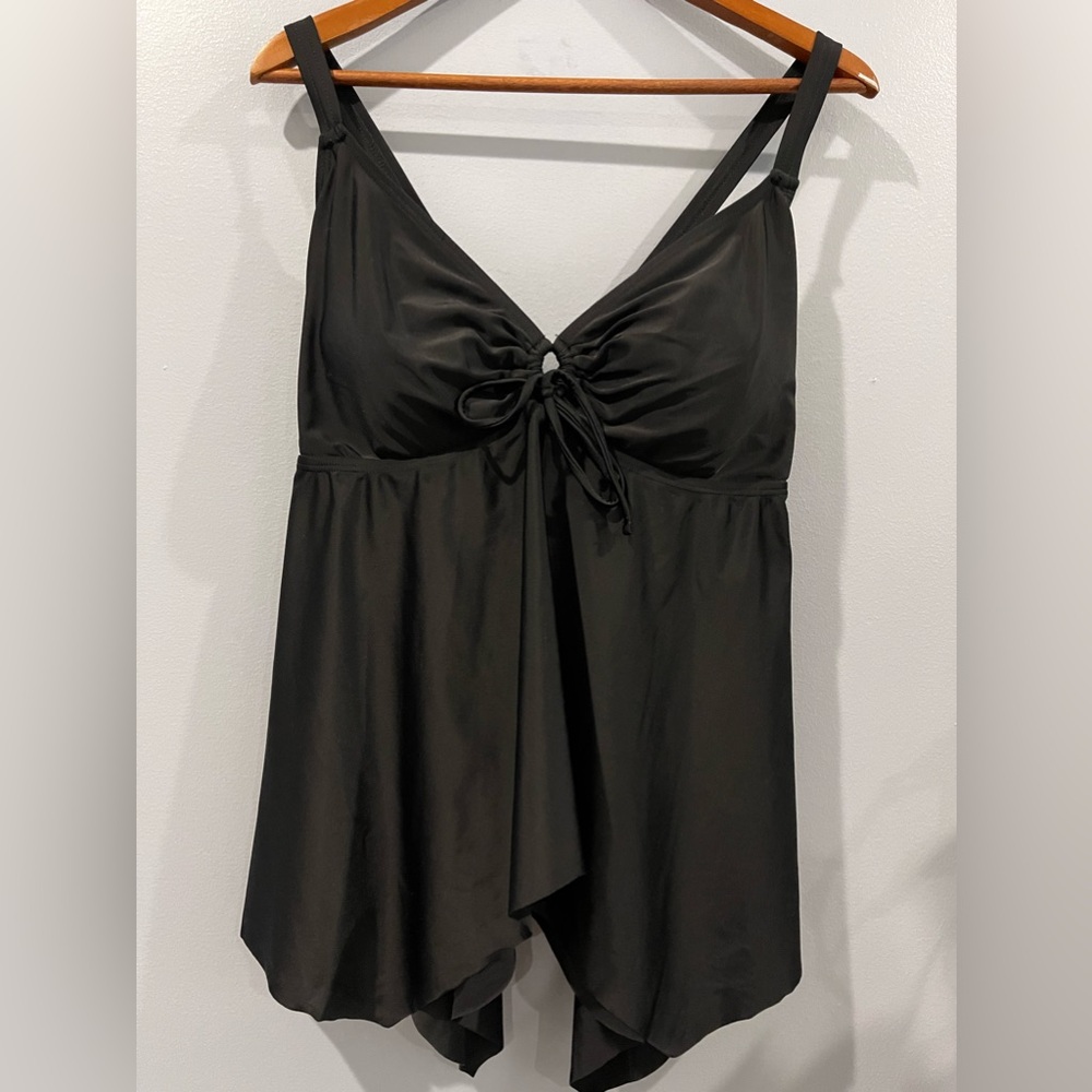 Swimsuits For All Black V-Neck Swimdress with Front Tie